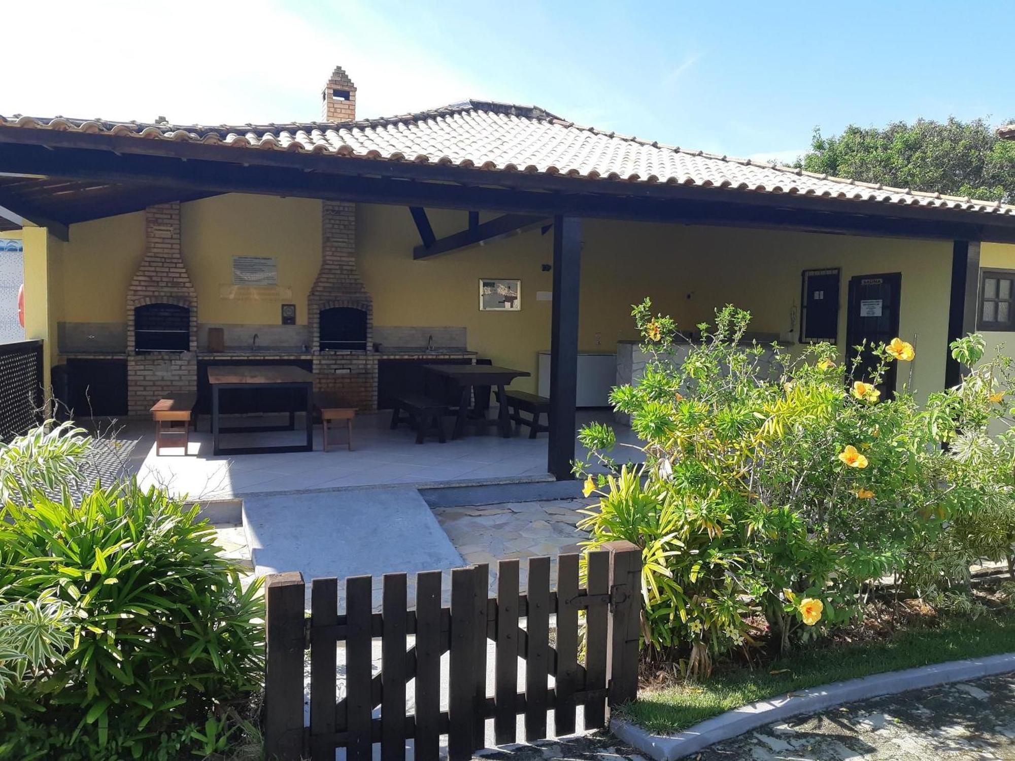 Outono Com Sol E O Preco De Cabo Frio. Apartamento Cabo Frio